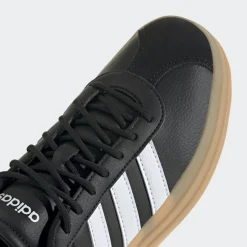 VL Court Bold schoenen dames core black white*adidas