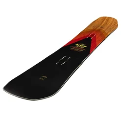 Shiloh Camber 22 - 23 snowboard*Arbor