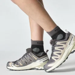 XA PRO 3D V9 GORE-TEX hardloopschoenen dames nine iron oxford tan alfalfa*Salomon Sale